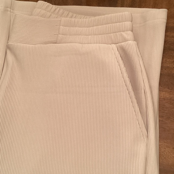 Women's Cream Ribbed Half-Zip Pant Set, L. Wide legs, stretch NEW - Picture 8 of 12